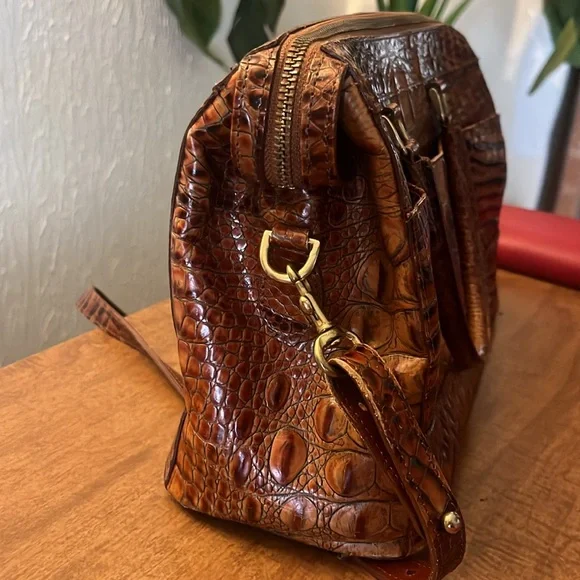 Vintage Brahmin crocodile embossed leather handbag shoulder bag small satchel - Picture 6 of 16